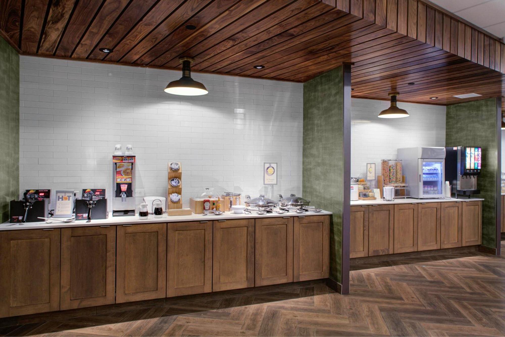 阿伦敦西万豪费尔菲尔德套房酒店 布里尼格斯维尔 外观 照片